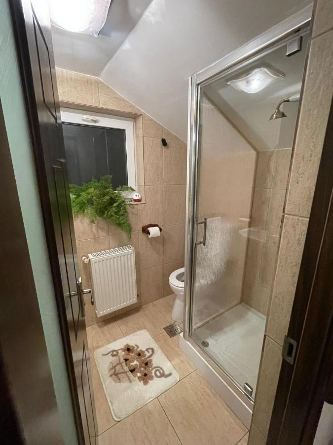Ferienwohnung Apartament Yannis Alba Iulia Exterior foto